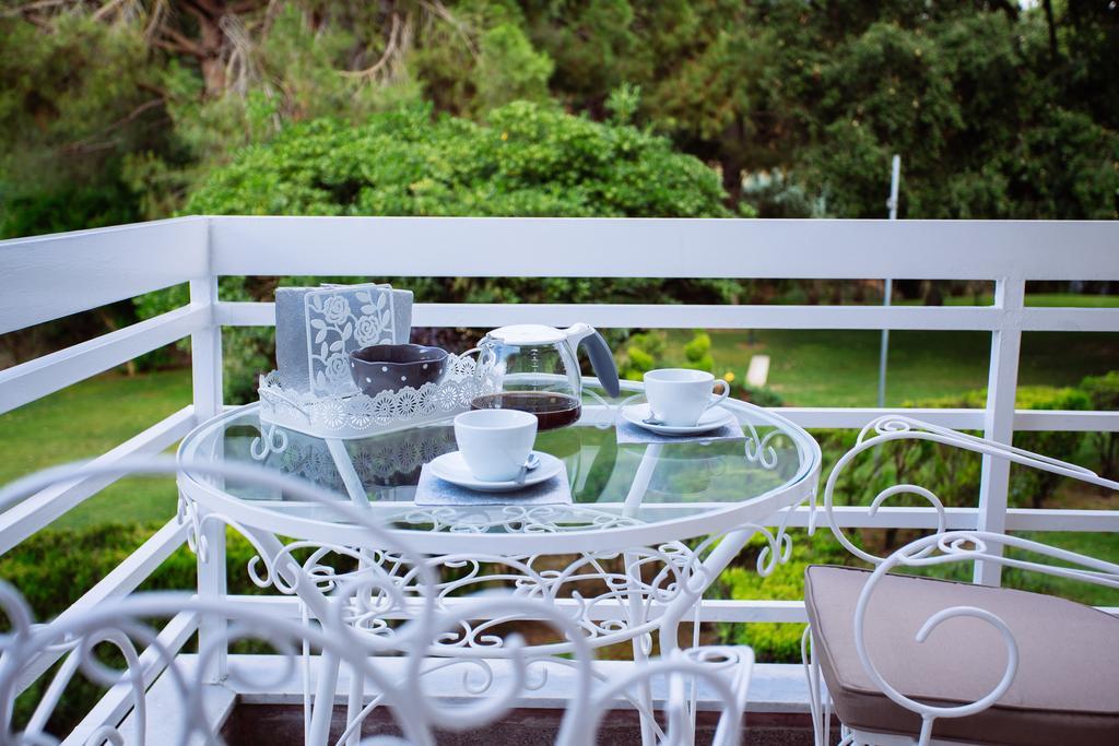 Villa Kiza Apartments Agía Triás Ngoại thất bức ảnh